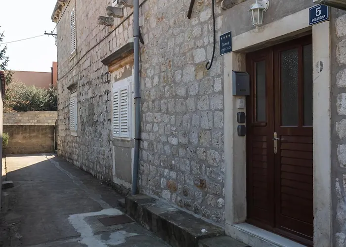 Sun - Volantina 5 Apartments