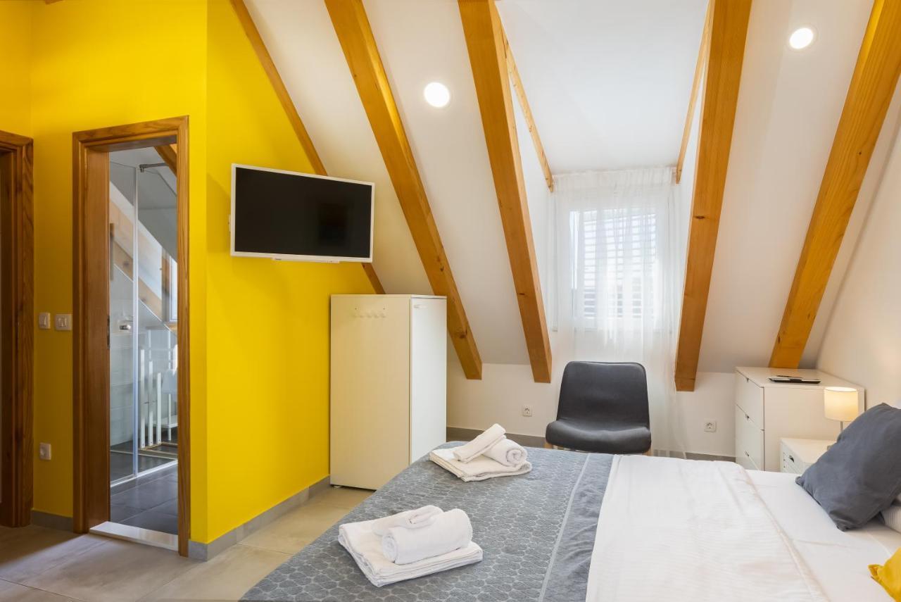 Sun Volantina Apartment